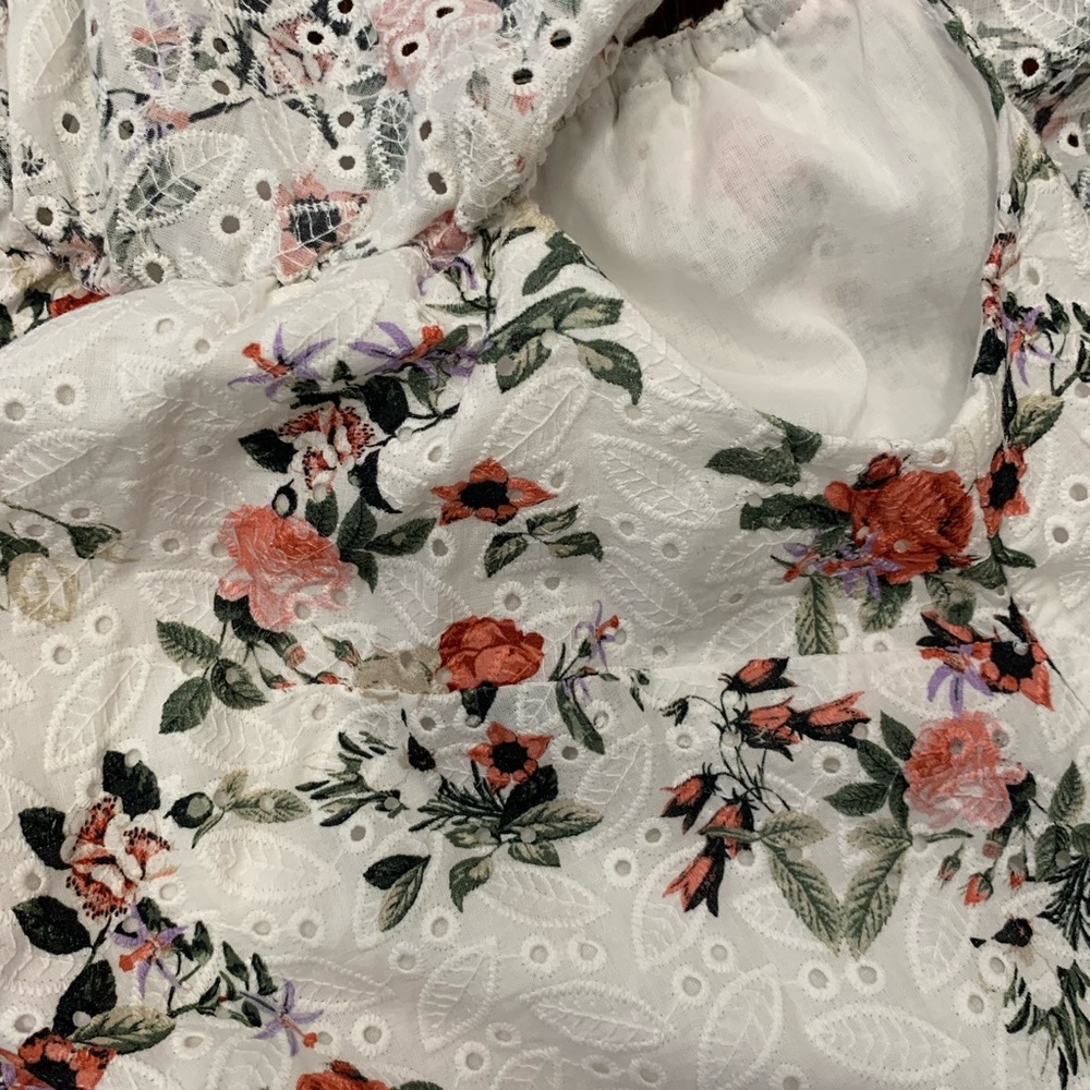 INTERNATIONAL CONCEPTS 2X Floral Top NWOT Asymmetrical Neckline One Shoulder - Picture 5 of 10